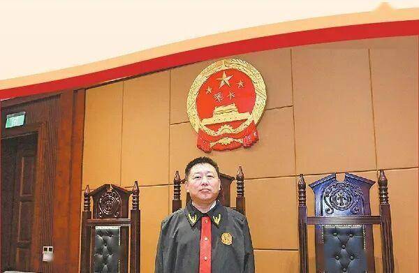 那不勒斯(女)vVs 帕尔马(女)_山东济宁中院信访处处长宋汝庆:以慧心、恒心、匠心赢得群众的认可