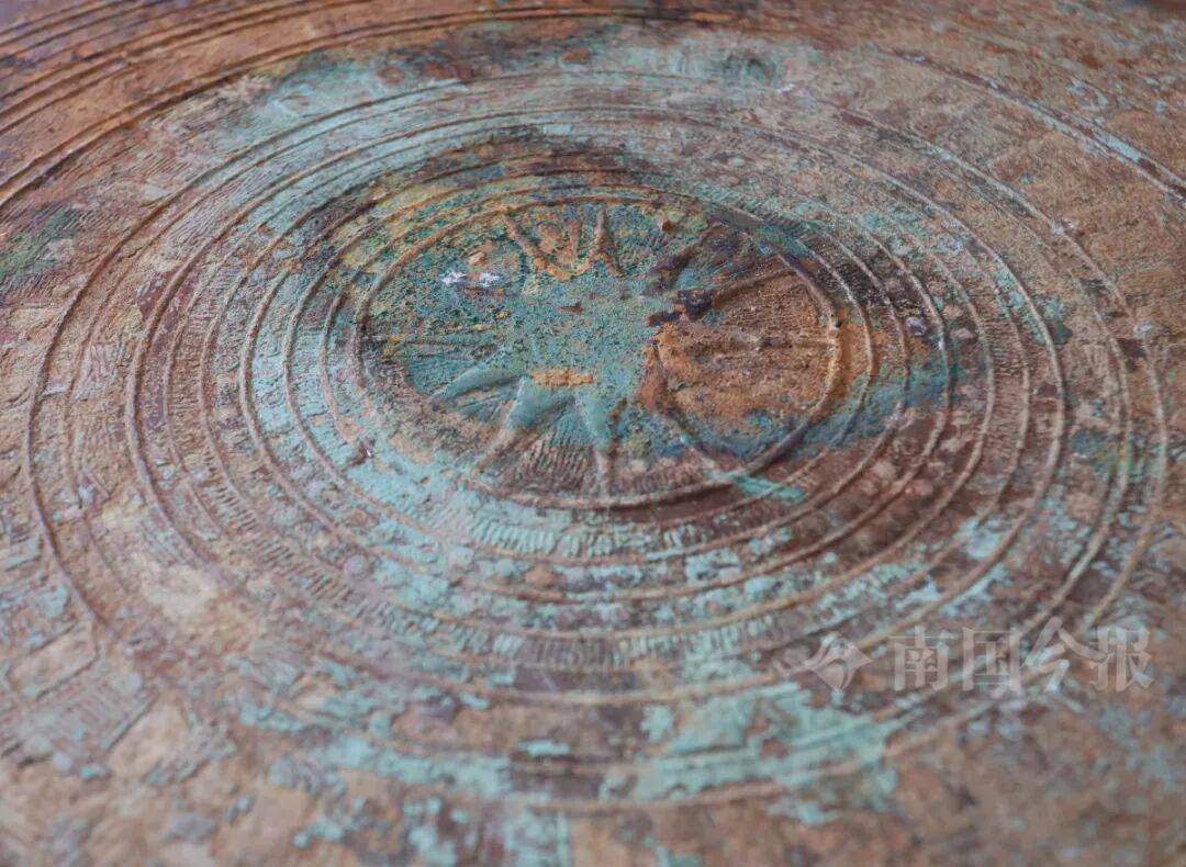 皇冠信用需要押金吗
_柳州钓鱼阿叔竹林挖蚯蚓皇冠信用需要押金吗
,竟挖出千年前的“大宝贝”!